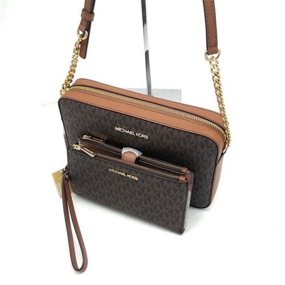 Michael Kors Large EW Crossbody Bag & Large Double Zip Wallet Brown - Picture 4 of 13